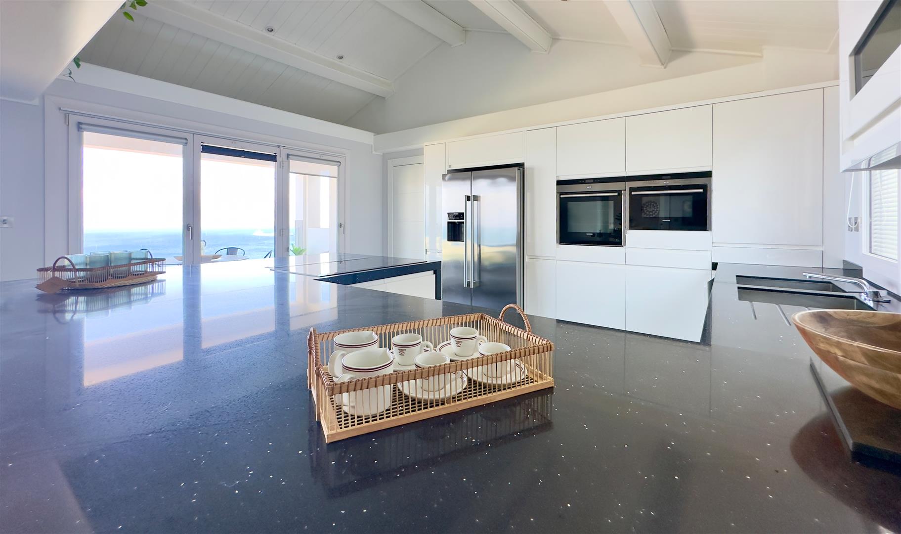 Image of Apartment - 3 Bedrooms - 2 Bathrooms for Rental in South District-Gibraltar, Image 2
